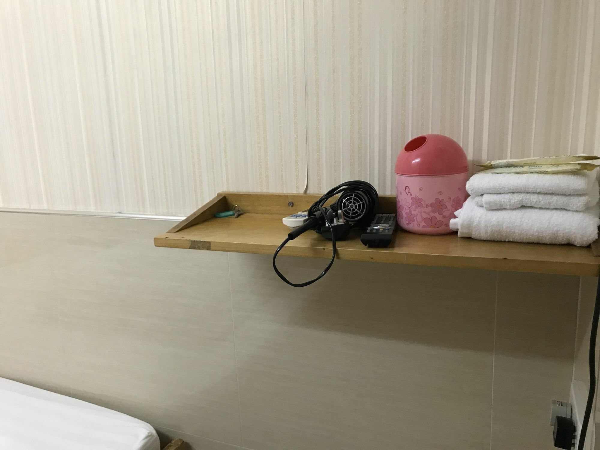 Lam Shan Hostel Hong Kong Esterno foto